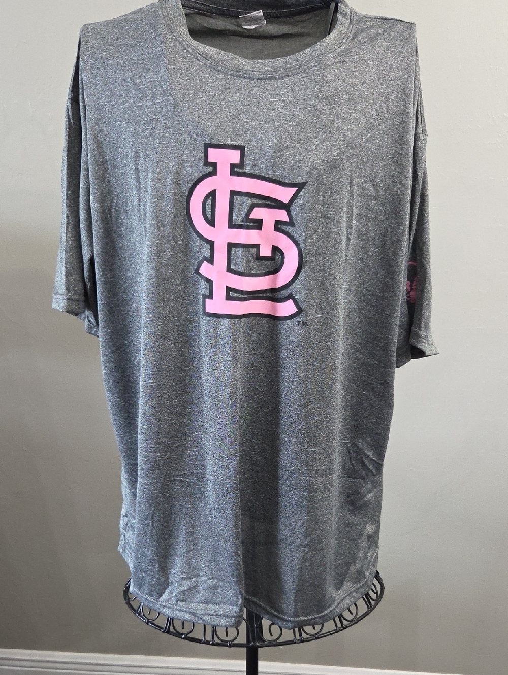 Unisex Gray Tee with Pink St. Louis Logo